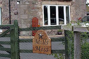 Mills Mess - House Signs